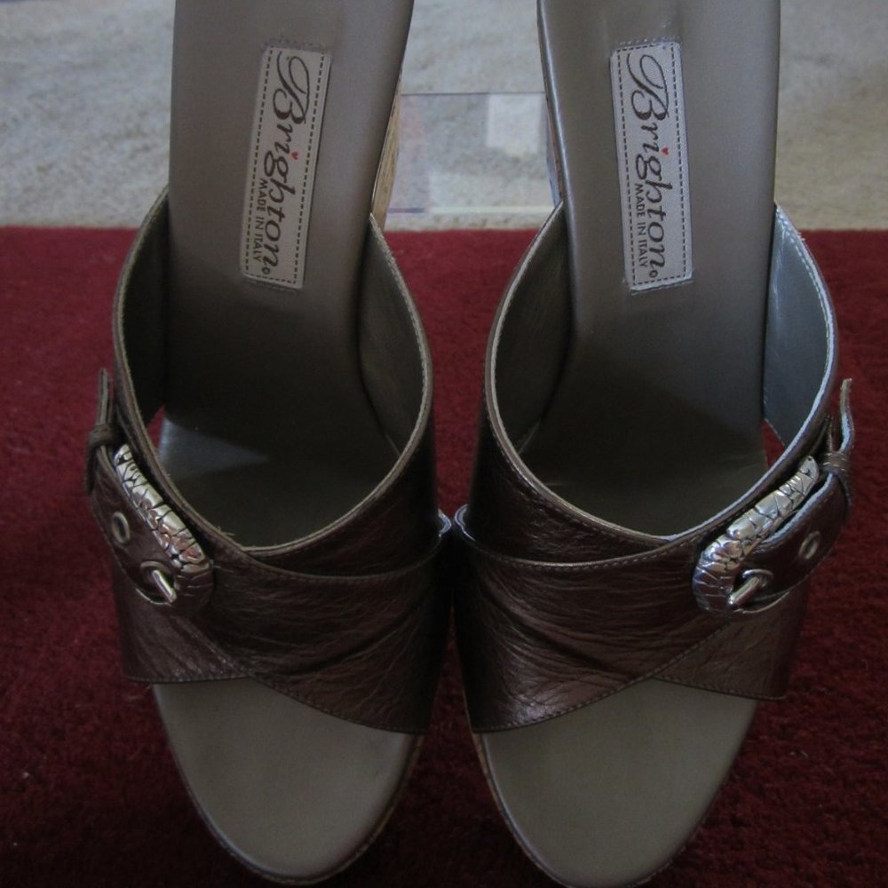 NWOT Brighton 'Summer' Sandals